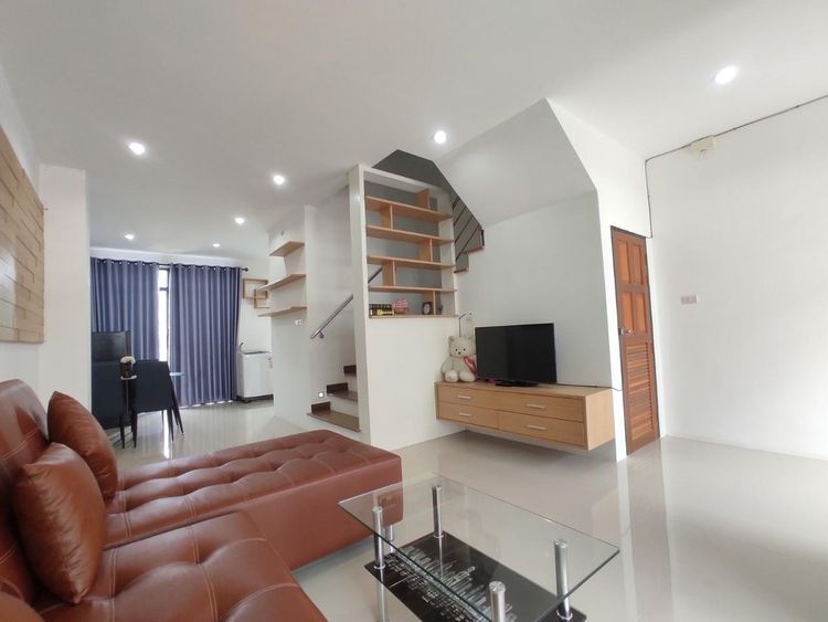 ASS1028 ทาวน์เฮ้าส์   2 ชั้น มี    2   ห้องนอน      3  ห้องนำ้    1 1  , ภาพที่ 4