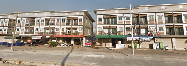 อาคารพานิชย์ ตึกแถว บ้านบึง 3ชั้น มีดาดฟ้า 2 คูหา 44 ตรวา ให้เช่า, ภาพที่ 4