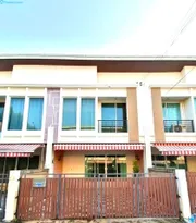 ให้เช่าทาวน์โฮม หมู่บ้านกลางเมือง เอสเซ้นต์ อ่อนนุช-ลาดกระบัง 2ชั้น พร้อมเฟอร์นิเจอร์ อยู่ติดถนนใหญ่ ใกล้สนามบินสุวรรณภูมิ 