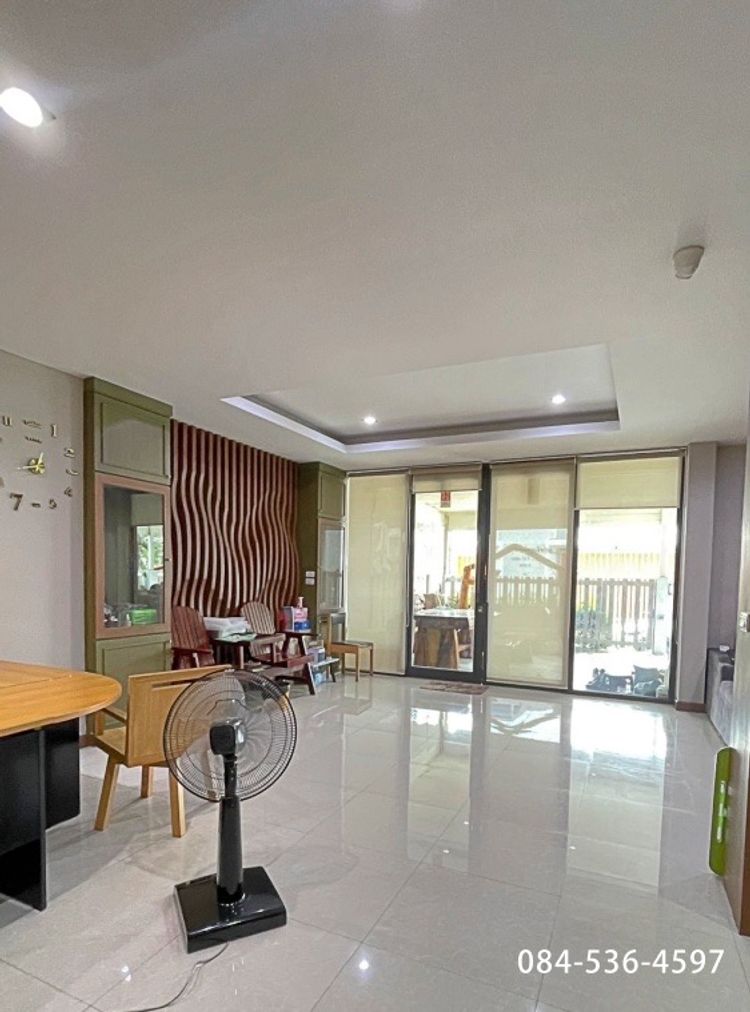 ขายบ้าน 3 ชั้น 42.6 ตรว. ม.รางบัววิลล์ ซ. เทอดไท77 หลังมุม ถนนเมน, ภาพที่ 4