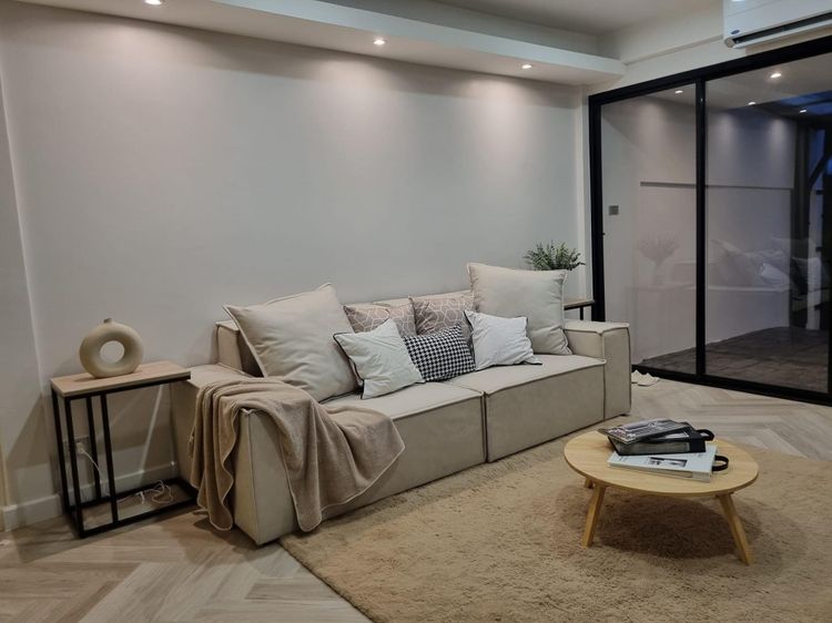 ให้เช่า Modern style ทาวน์โฮม เอกมัย 22 ตกแต่งใหม่ น่าอยู่มาก 4 ห้องนอน, ภาพที่ 4