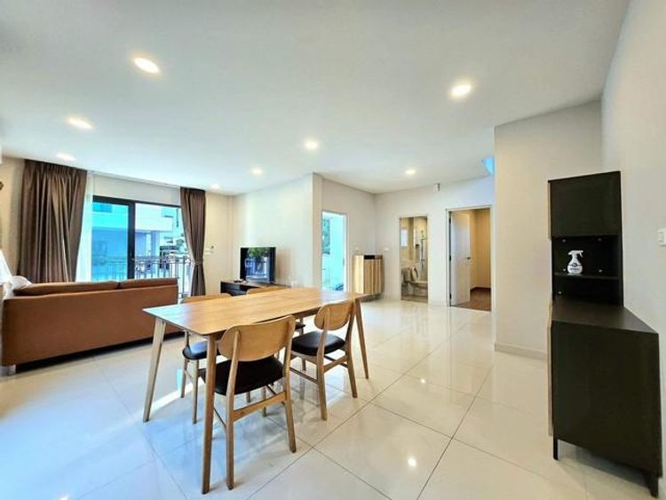 POR3400 ให้เช่าบ้านเดี่ยว โครงการ เซนโทร บางนา  Centro Bangna ทำเลติด , ภาพที่ 4