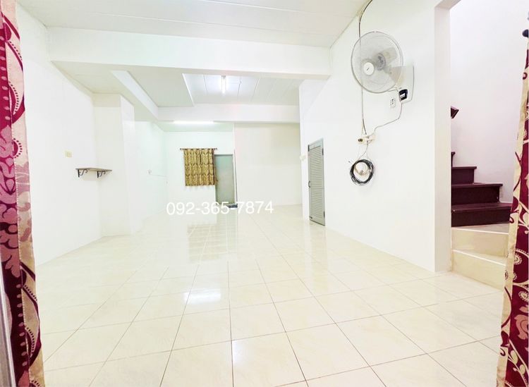 ทาวน์โฮม 2 ชั้น รีโนเวทใหม่ ผ่อนเริ่มต้น เพียง 7900 บาท อ.เมือง, ภาพที่ 4