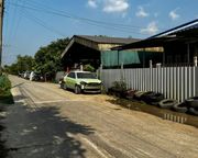 ให้เช่าบ้านชั้นเดียว คลองสี่ รังสิต เนื้อที่  104 ตรว. มี 2 ห้องนอน 2 ห้องน้ำ เหมาะอาศัย ทำธุรกิจได้ สำนักงาน อู่รถ