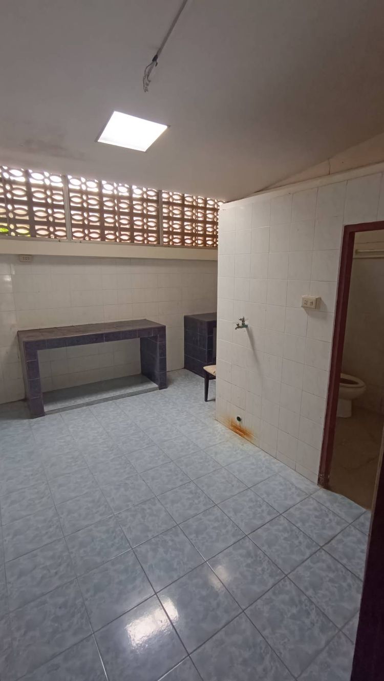 ให้เช่า บ้าน ในโครงการ บ้านให้เช่า 4 ชั้นครึ่ง 3 ห้องนอน 3 ห้องน้ำ 1/1, ภาพที่ 4