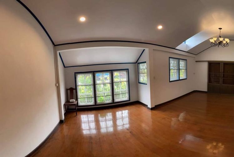 รหัสทรัพย์ R2859 ให้เช่า บ้านต่างระดับ 4ชั้น ซอย เจริญรัถ เขตคลองสาน , ภาพที่ 4