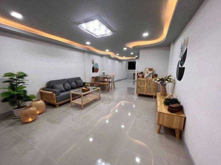  ทาวน์เฮ้าส์ 2ชั้น มีเทอเรซ หมู่บ้านสินทอง ร่มเกล้า28  ลาดกระบัง , ภาพที่ 4
