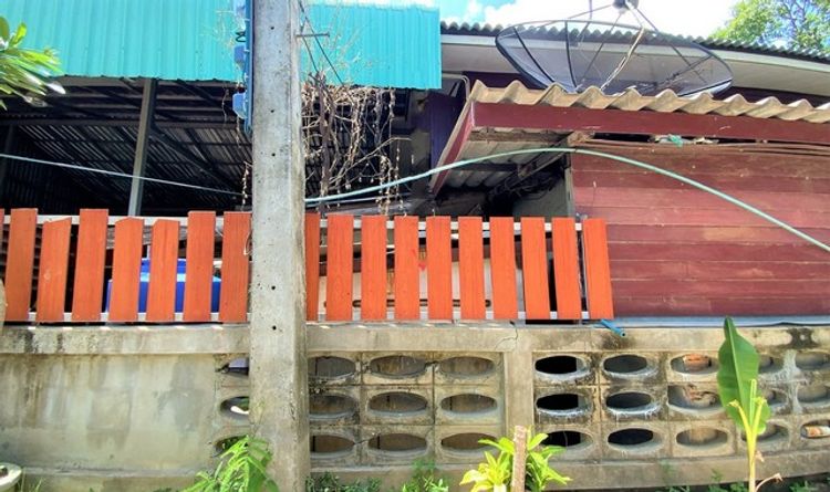ขายบ้านครึ่งตึกครึ่งไม้  อำเภออินทร์บุรี   สิงห์บุรี (PKK02-15011), ภาพที่ 4