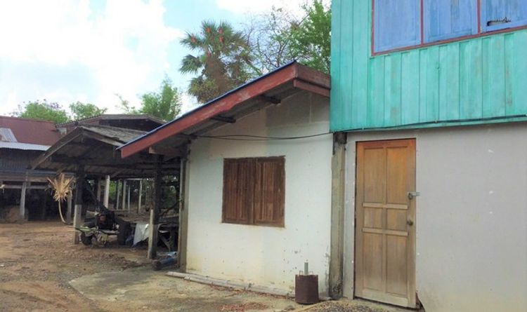 ขายบ้านไม้ยกพื้นสูง  อำเภอค่ายบางระจัน  สิงห์บุรี (PKK02-10485), ภาพที่ 4
