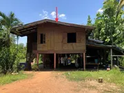ขายบ้านไม้ใต้ถุนสูง  อำเภอสวรรคโลก  สุโขทัย (PKK02-11439)