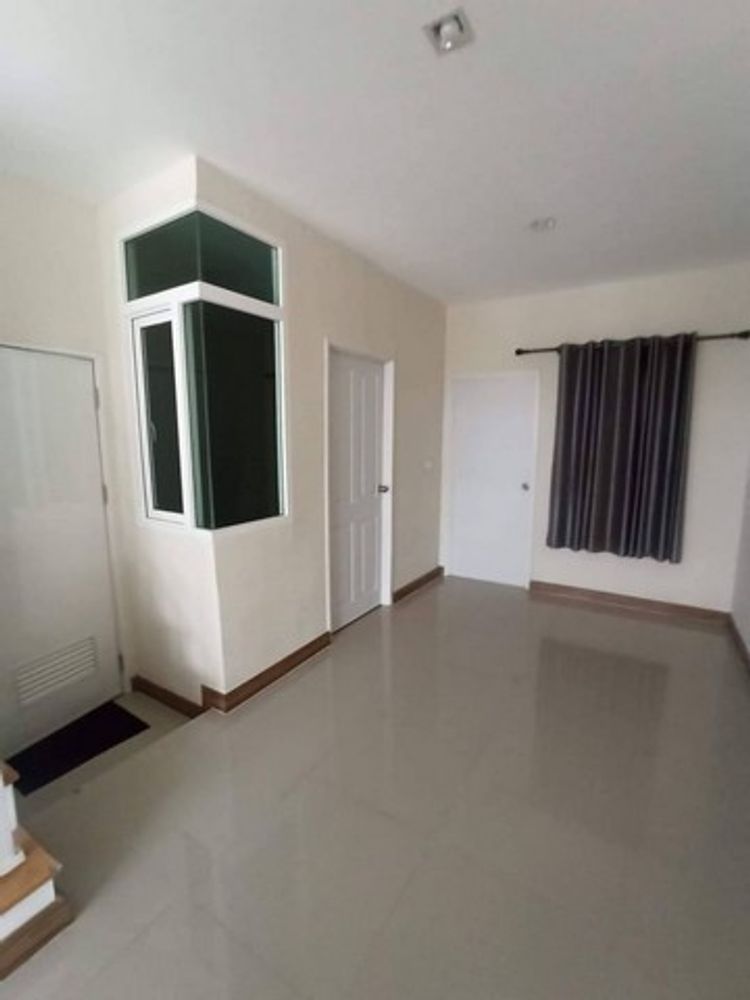 เลี้ยงสัตว์ได้ หมู่บ้านโกลเด้นทาวน์พหลโยธิน-สะพานใหม่ พหลโยธิน 54/1 แยก, ภาพที่ 4