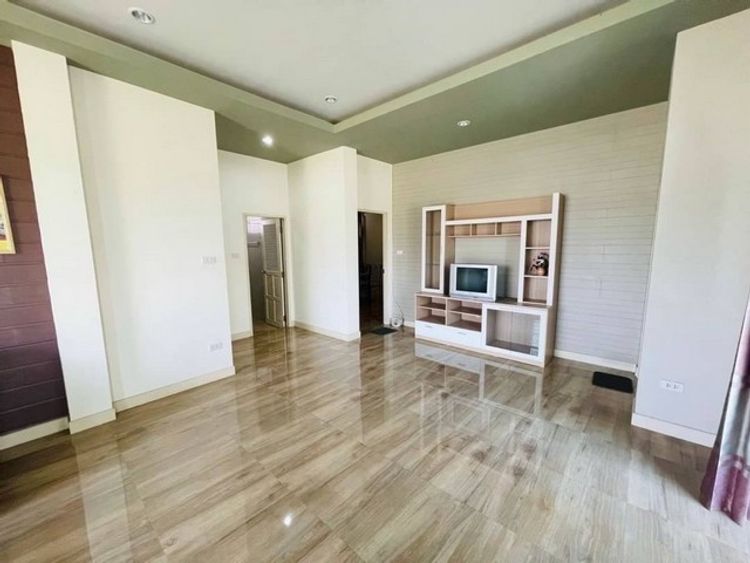 ขายบ้านเดี่ยว พร้อมเฟอร์นิเจอร์ ตะพง ระยอง ตกแต่งครบพร้อมโอน, ภาพที่ 4