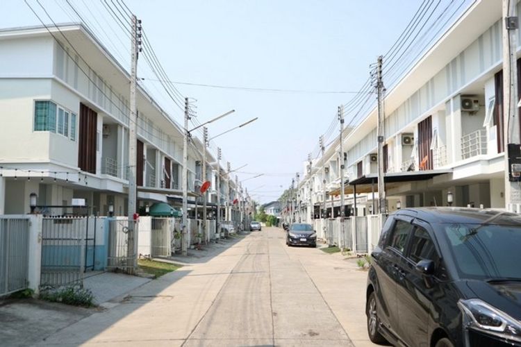 ขายบ้านโครงการ THE URBANA 3 เฟอร์นิเจอร์ครบ  ตำบลท่าศาลา อำเภอเมือง, ภาพที่ 4