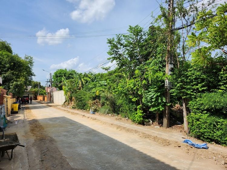 ที่ดินเปล่า แปลงสวย ราคาดี ทำเลศักยภาพ ซอยติวานนท์41 แยก8/2, ภาพที่ 4