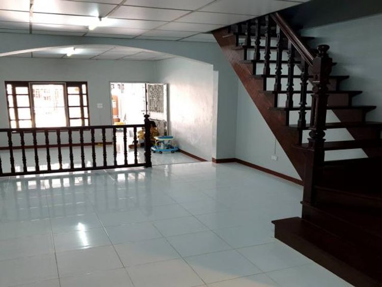 ให้เช่าทาวน์เฮ้าส์ 2 ชั้น ซอยสะพาน 99 แขวงบางซื่อ เขตบางซื่อ, ภาพที่ 4