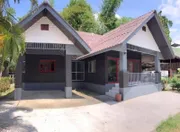 บ้านให้เช่าใกล้เมืองเชียงใหม่ ย่านสันกลางตลาดเจริญเจริญ  สันกำแพง