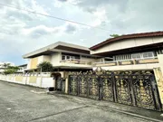 ขายบ้านพร้อมที่ดิน 148 ตร.ว. ย่านพญาไท สุทธิสาร อารีย์ สะพานควาย ซอยอินทามระ1 ทำเลดี กลางเมือง เดินทางสะดวก ใกล้ BTS สะพานควาย 