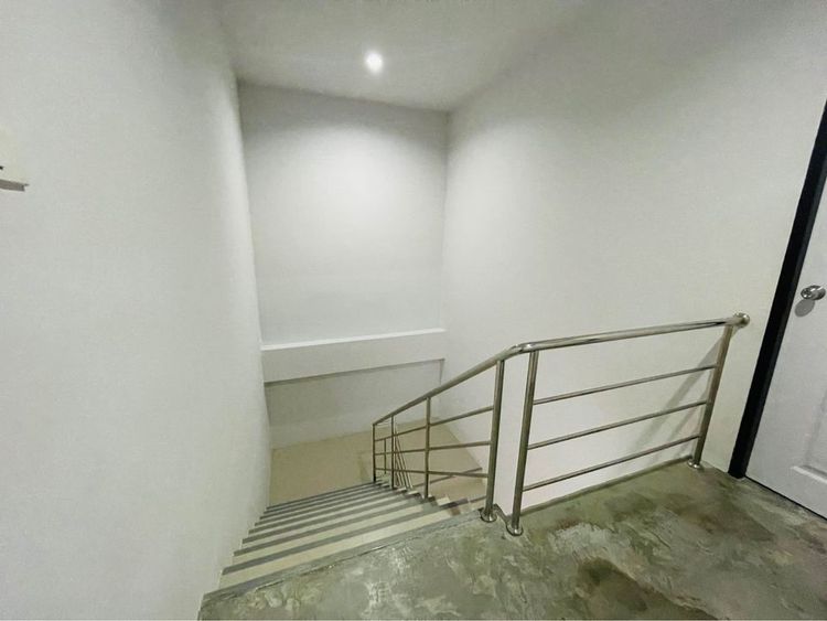 5C4MG0588 ขายทาวน์โฮมสองชั้น 2 ห้องนอน  3 ห้องน้ำ    1ห้องรับแขก   29.6, ภาพที่ 4