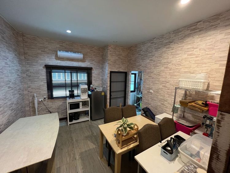 C3MG100262  ขายทาวน์โฮมสองชั้น  2 ห้องนอน   3 ห้องน้ำ  1ห้องรับแขก     , ภาพที่ 4
