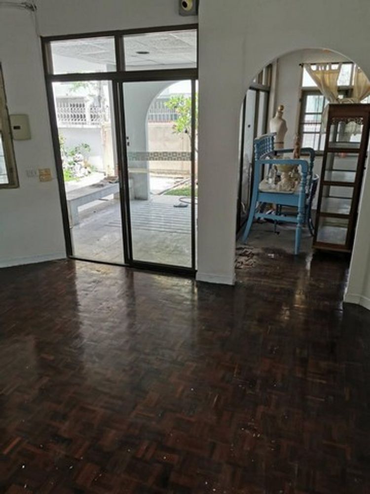 ขายบ้านเดี่ยว 2 ชั้น หลังมุม 71 ตรว. 4 ห้องนอน ซอยเย็นอากาศ 1 ย่านสาทร , ภาพที่ 4