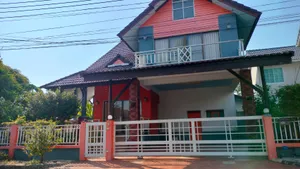 ขายบ้านด่วน!!! 090 909 4881 พี่นิด
