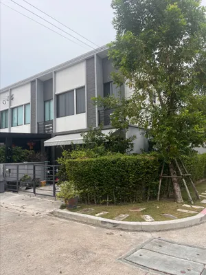 ขายด่วนทาวน์โฮม พลีโน่ รังสิตคลองสี่-วงแหวน หลังมุม ขนาด 24.8 ตรว: Pleno Rangsit Klong4