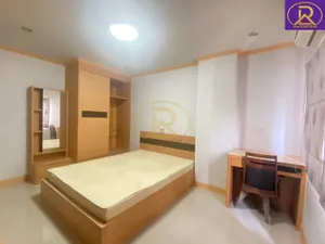 ให้เช่าคอนโดนลินพร คอนโดโฮม 3 (นลินพรN.P.3) บางแสนสาย 3 ตรงข้ามคณะแพทย์ ม.บูรพา พร้อมอยู่ ไม่มีรถก็อยู่ได้  จ.ชลบุรี