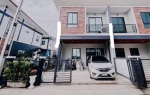 TP.ขายบ้านทาวน์เฮาส์ 2 ชั้น ถูกต่ำกว่าราคาประเมิณ หมู่บ้านพาสิริ หนองแค