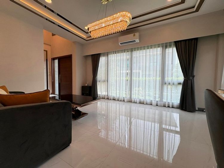 ให้เช่าบ้านหรูหลังMega Bangna ใกล้โรงเรียนConcordian International , ภาพที่ 4
