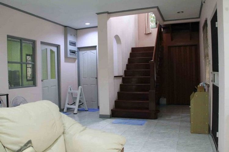 บ้านเช่า 2 ชั้น แต่งพร้อมเข้าอยู่ ใจกลางบางชัน ใกล้รถไฟฟ้า MRT สะดวก, ภาพที่ 4