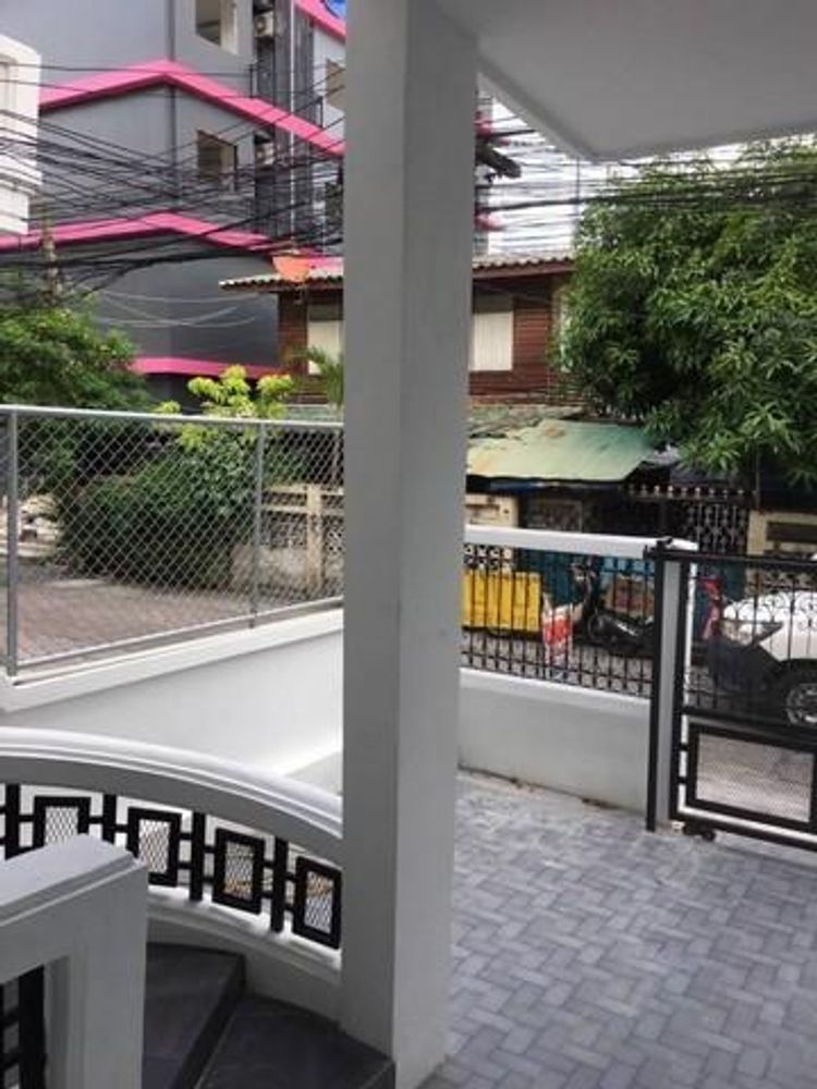 รีโนเวทใหม่ทั้งหลัง, ภาพที่ 4