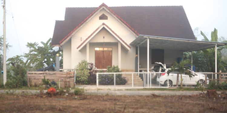 ขายบ้านพร้อมที่ดิน 1 งาน 1.3 ตร.วา (โฉนดครุฑแดง) ต.พิชัย อ.เมือง ลำปาง, ภาพที่ 4