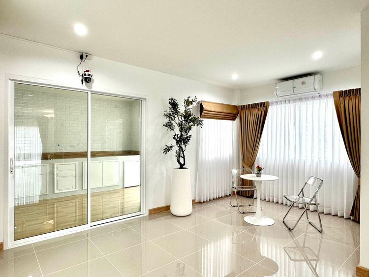 ขายบ้านบ้านเดี่ยว สร้างใหม่2ชั้น 40 ตรว. ซอย นวมินทร์24 อุเทน17, ภาพที่ 4