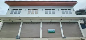 ให้เช่าทาวน์โฮม หลังโรบินสันจันทบุรี รีโนเวทใหม่กริ้บบบบบบบ