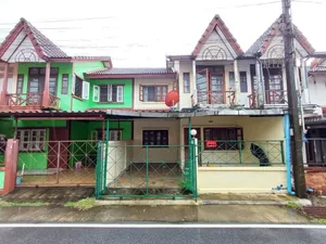 บ้านทำเลดีขายตามสภาพ