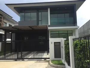 HOUSE FOR RENT SETHASIRI KRUNGTHEP KREETHA 198 Sqm. 75 SqWa,    4 bedroom, 3 bathroom near Suvarnabhumi International Airport,Brighton College Bangkok 