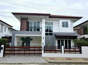 ขายบ้านเดี่ยว หมู่บ้าน ดิ เออบาน่า 1 เชียงใหม่ ท่าศาลา สภาพสวย พร้อมอยู่