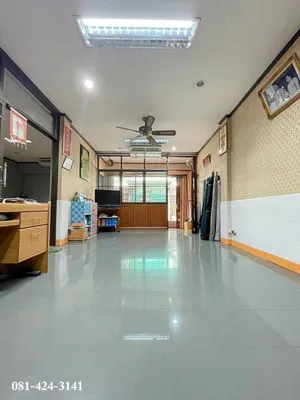 ขายตึก 2 คูหาตีทะลุ 26 วา ซอยเจริญรัถ 8 ใกล้ BTS ตากสิน แขวงคลองต้นไทร เขตคลองสาน กรุงเทพมหานคร