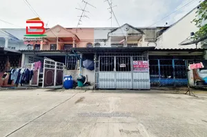 ทาวน์เฮาส์ หมู่บ้าน นิรันดร์วิลล่า-สุขุมวิท 93 (ซอยพึ่งมี 50 แยก 22) เนื้อที่ 17 ตรว. ถนนสุขุมวิท แขวงบางจาก เขตพระโขนง
