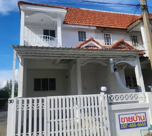 ขาย ขายบ้านมีนบุรี 1,600,000 บาท ซอยสามวา33 ห้องหัวมุม รีโนเวทใหม่ทั้งหลัง มีนบุรี 