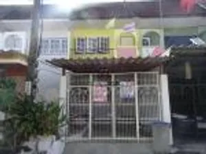 เสนาวิลล่า ลาดปลาเค้า รามอินทรา ทาวน์เฮ้าส์ กรุงเทพ