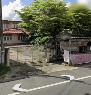 ให้เช่าที่ดินพร้อมบ้าน ทำเลติดถนน อุบล-ตระการ ทำธุรกิจได้