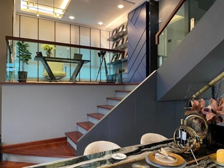ขาย ทาวน์โฮมหรูสไตล์โมเดิร์น 3.5 ชั้น พร้อมสระว่ายน้ำในตัว แต่งครบ for, ภาพที่ 4