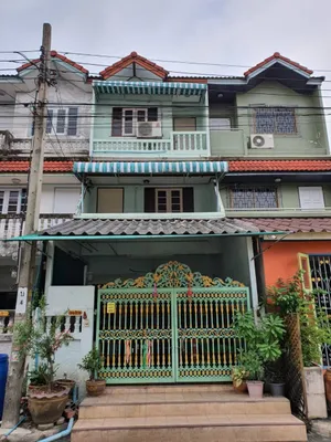 ขาย ทาวน์โฮม ในโครงการ บ้านสินทวีแกรนด์วิลเลจ แขวงท่าข้าม เขตบางขุนเทียน กรุงเทพมหานคร