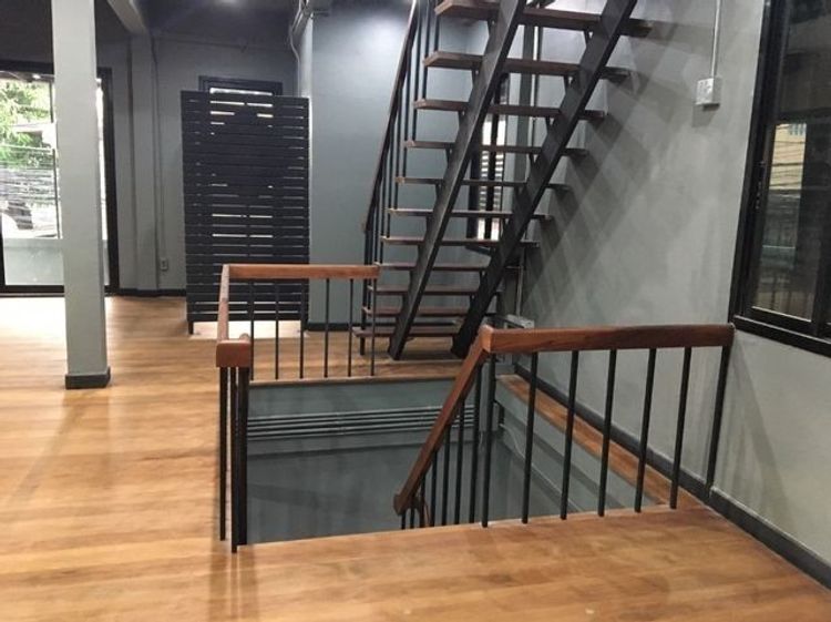 RP212 ให้เช่าอาคารพาณิชย์ประชาสงเคราะห์ 29 สไตล์ Loft 3 ชั้น 3 ห้องนอน, ภาพที่ 4