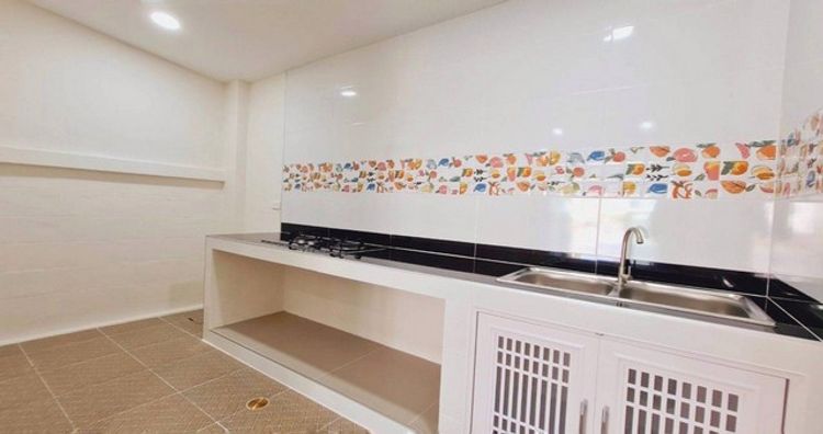 ขาย เอเชียโฮมทาวน์2ชั้น 16 ตรว  ฟรีโอน ใกล้โกลบอลไทรน้อย, ภาพที่ 4