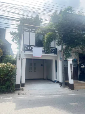 A9MG3009 ให้เช่าทาวน์เฮ้าส์สองชั้น   1 ห้องนอน 1 ห้องน้ำ 1ห้องรับแขก 1ห้องครัว   ให้เช่าราคา  10,000 บาทต่อเดือน  ขนาดที่ดิน  40   ตรม.  *ไม่รับสัตว์เลี้ยง