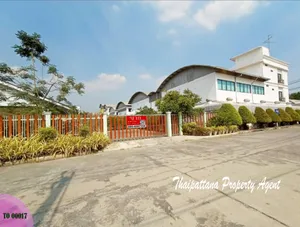 ขายโกดัง/โรงงาน เย็บผ้าพิมพ์ลาย พร้อมโฮมออฟฟิศใหญ่ 2 อาคาร ตำบลไร่ขิง สามพราน นครปฐม