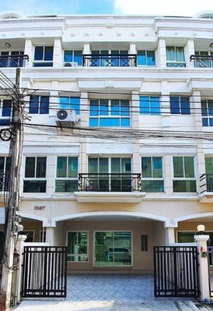 ให้เช่า HOME OFFICE 4 ชั้น โครงการ GRAND DE VILLE ซ.ศรีนครินทร์ 42 เนื้อที่ 30 ตร.วา ติดBTS เหมาะทำออฟฟิศ ใกล้ซีคอนสแควร์ ตลาดนัดรถไฟ