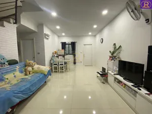 ขายขาดทุน ฟรีโอน หมู่บ้านมณีรินทร์ วิลเลจ ศุขประยูร ใกล้ Go Wholesale อมตะ ต.นาป่า อ.เมืองชลบุรี จ.ชลบุรี 